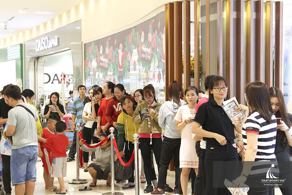 khai trương huewei