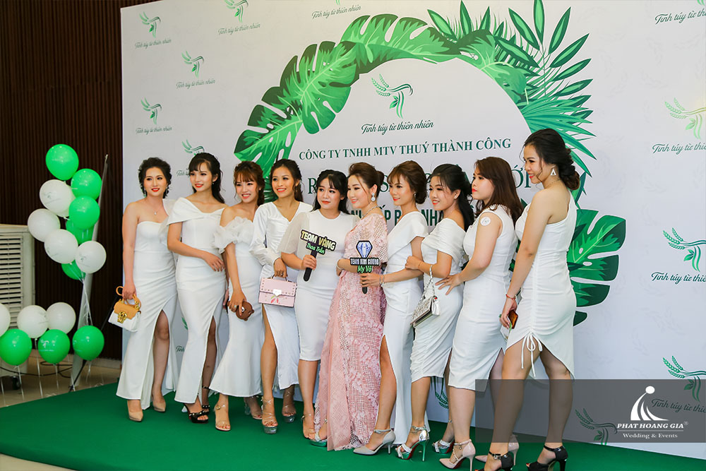 mỹ phẩm TT ra mắt nhà phân phối