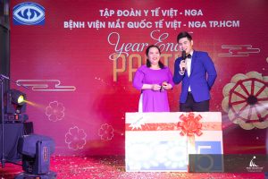 tâte niên bệnh viện mắt việt nga