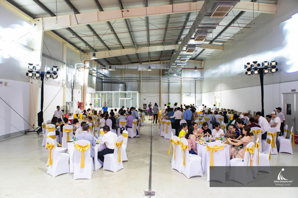 lễ kỷ niệm 25 năm thành lập công ty việt hương