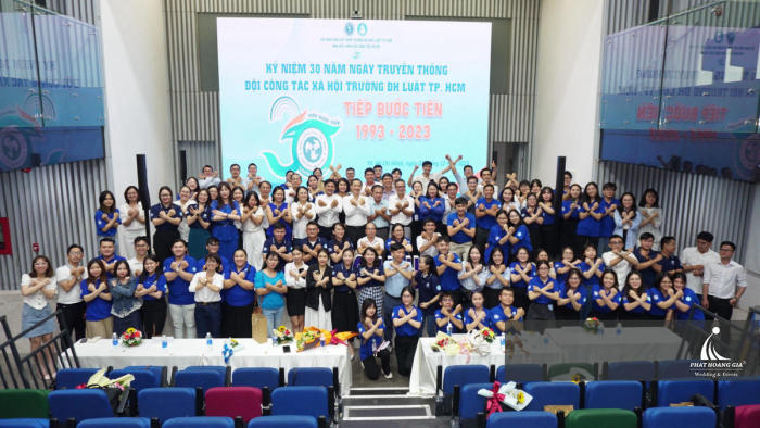 CHƯƠNG TRÌNH KỶ NIỆM 30 NĂM NGÀY TRUYỀN THỐNG ĐỘI CÔNG TÁC XÃ HỘI TRƯỜNG ĐẠI HỌC LUẬT